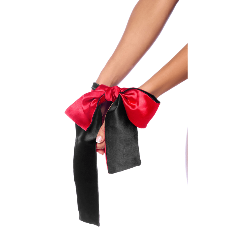 Accessoire coquin en satin réversible noir rouge